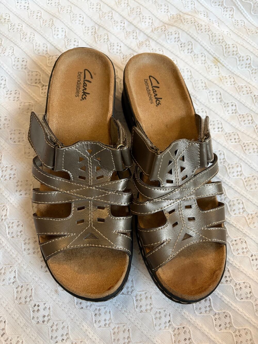 Clarks Bendables Leather Slide Sandals Taupe Comfort Women's Size 8.5